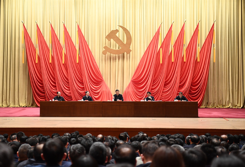 3月1日，2019年春季學期中央黨校（國家行政學院）中青年干部培訓班在中央黨校開班。中共中央總書記、國家主席、中央軍委主席習近平在開班式上發(fā)表重要講話。